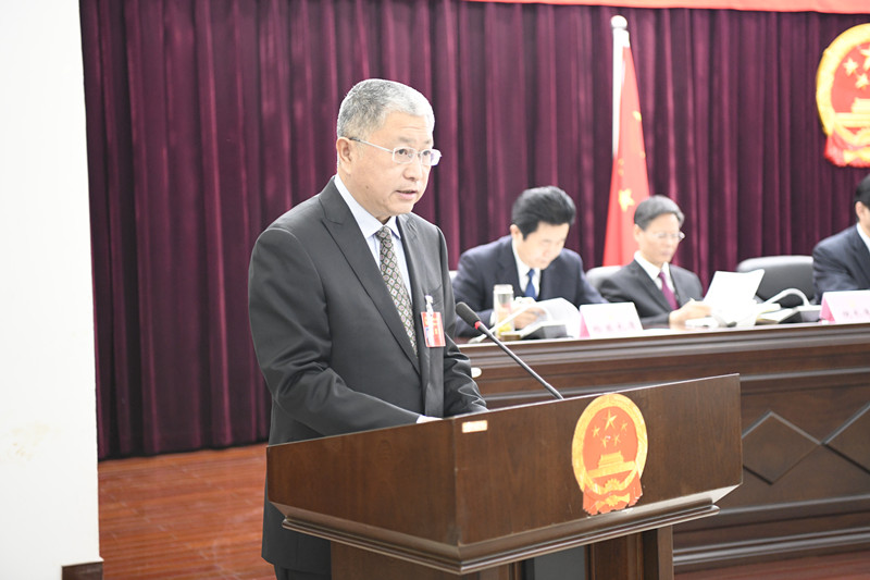 会议听取有关工作报告_副本.jpg