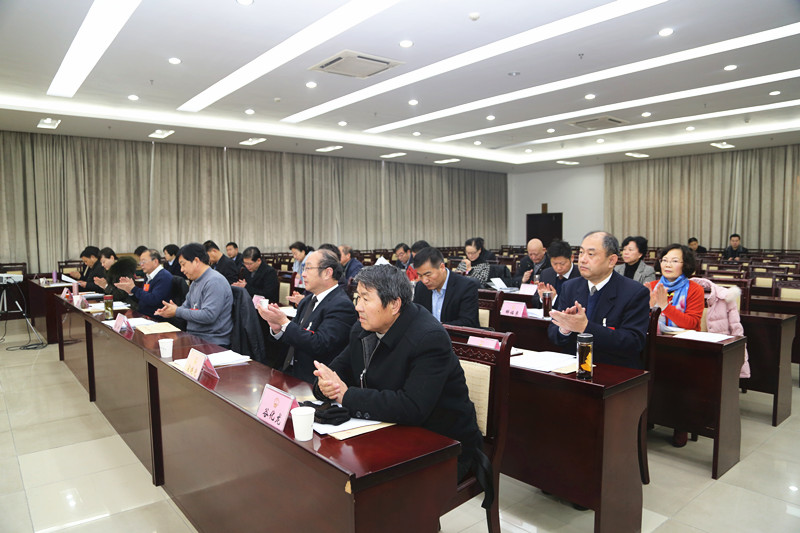 鼓掌.jpg